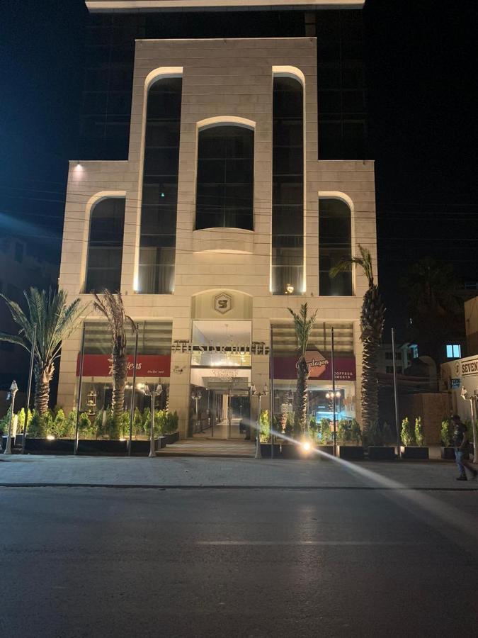 Seventh-Star Hotel Amman Buitenkant foto